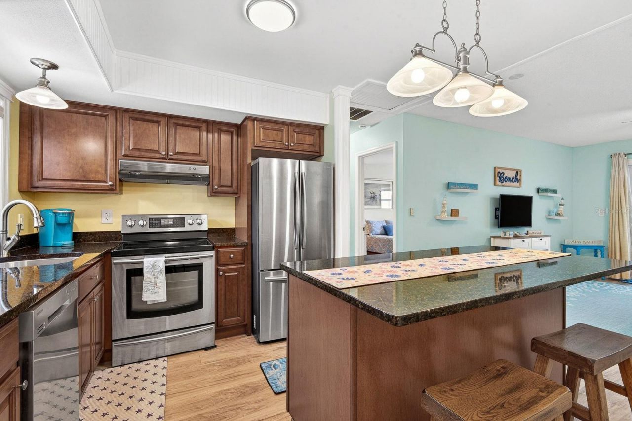 5055 Live Oak Circle , Unit 5055, Bradenton, FL 34207 Photo