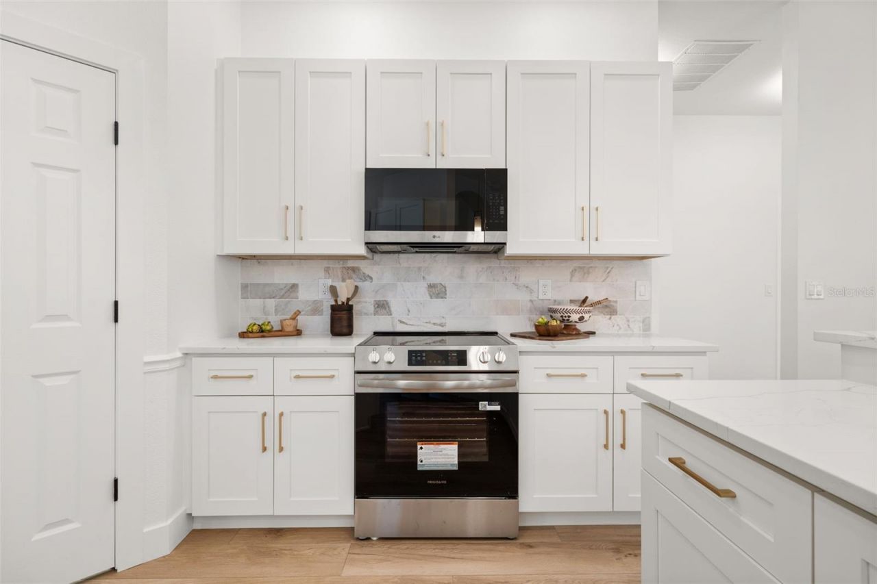 1167 Fraser Pine Boulevard , Sarasota, FL 34240 Photo