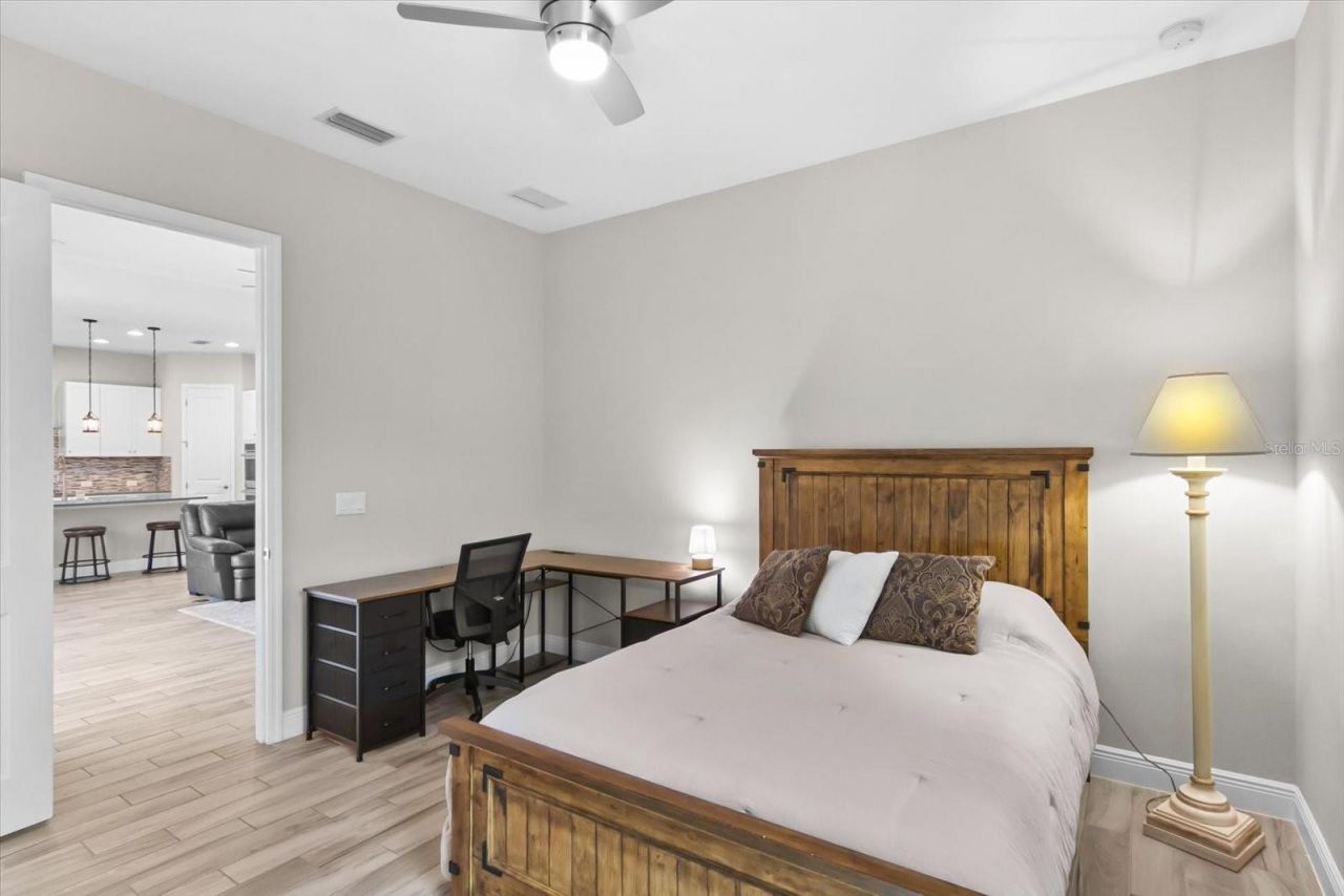 6325 Rivo Lakes Boulevard, Sarasota, FL 34241 Photo