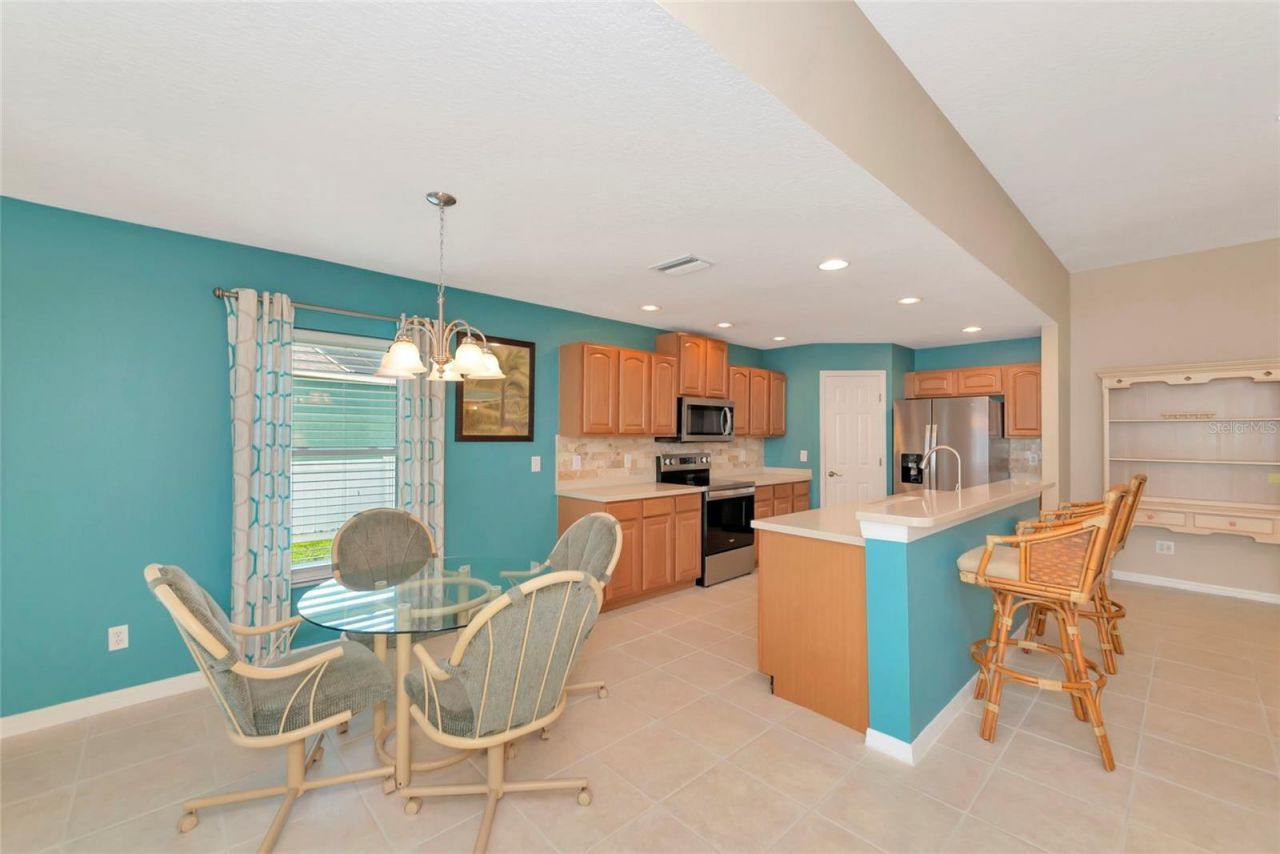 6143 42nd Street Circle E, Bradenton, FL 34203 Photo