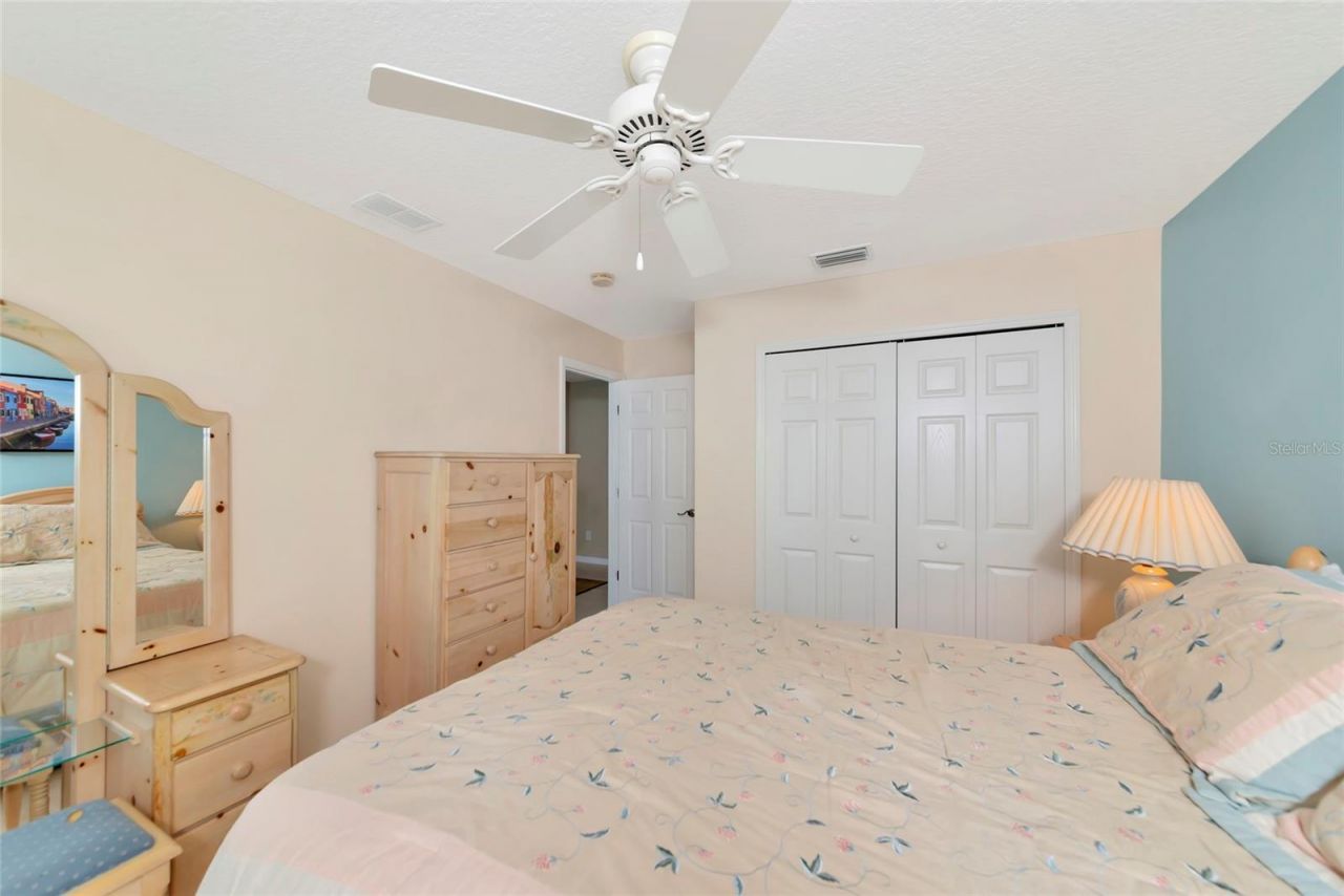 6143 42nd Street Circle E, Bradenton, FL 34203 Photo