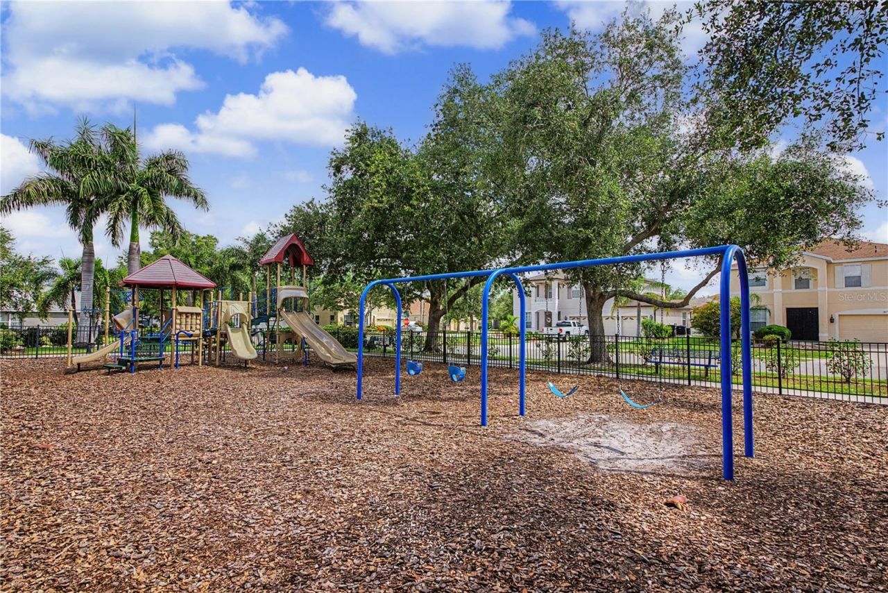 6143 42nd Street Circle E, Bradenton, FL 34203 Photo