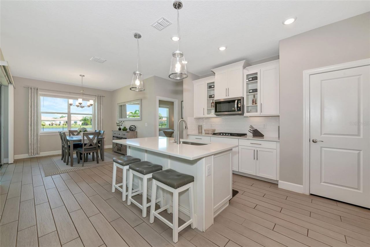 13513 Flat Woods Terrace , Bradenton, FL 34211 Photo