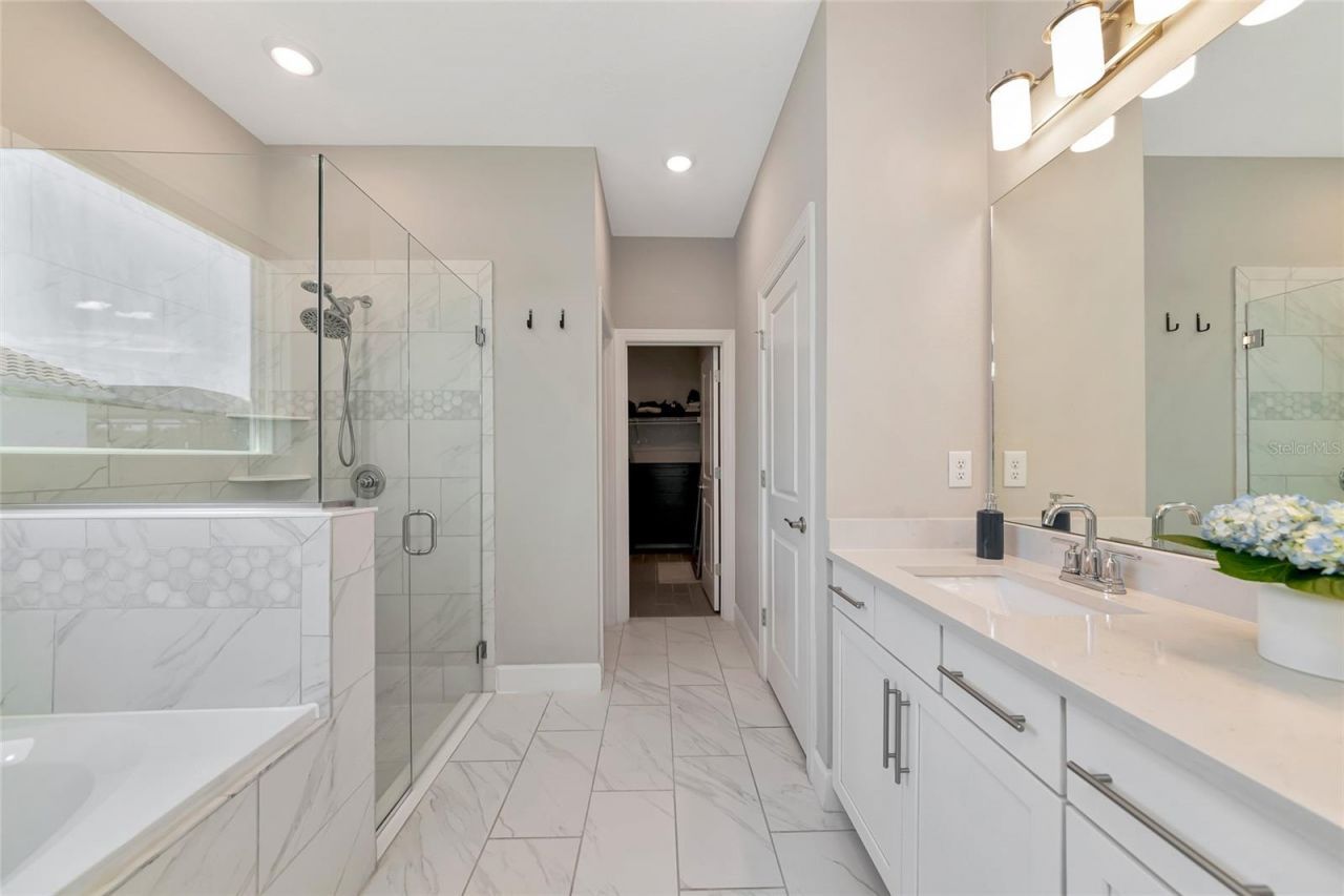 13513 Flat Woods Terrace , Bradenton, FL 34211 Photo