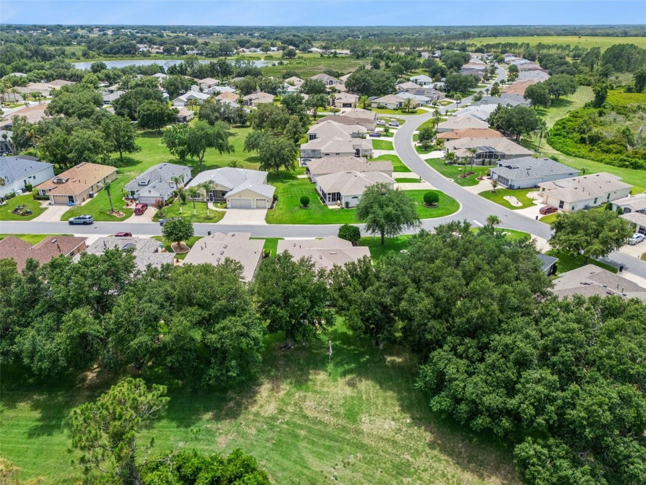 22240 Caledonia Drive , Leesburg, FL 34748 Photo