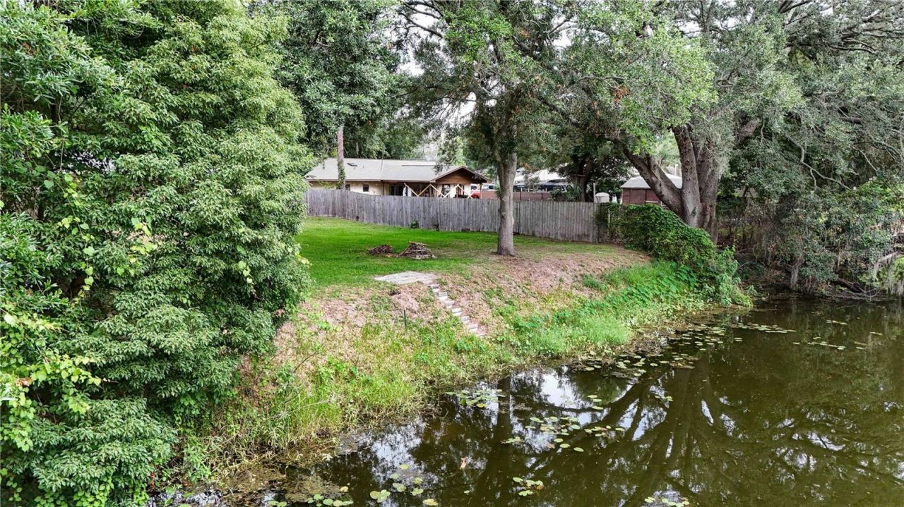 27638 Lisa Drive , Tavares, FL 32778 Photo