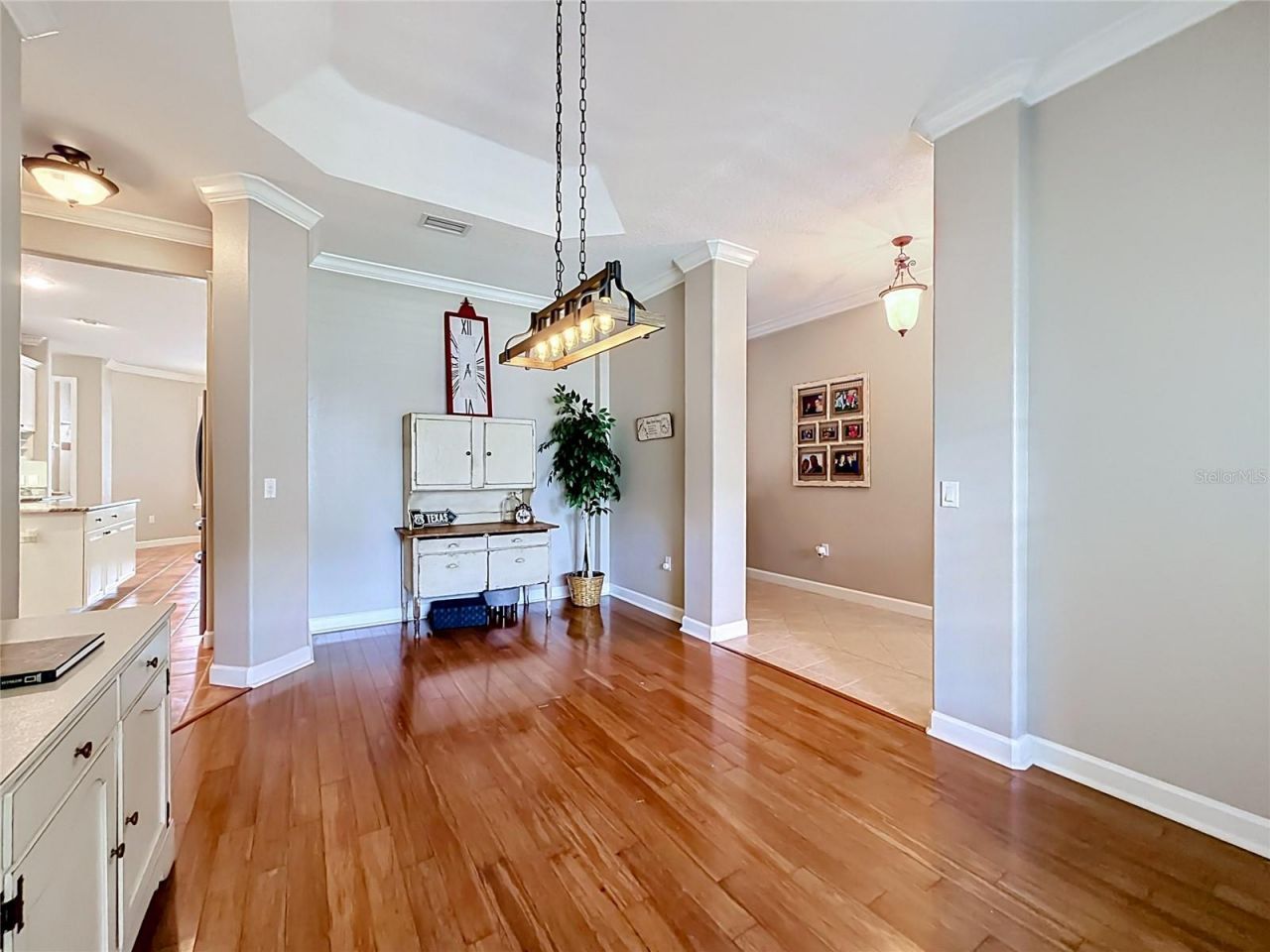 19512 Spring Oak Drive , Eustis, FL 32736 Photo