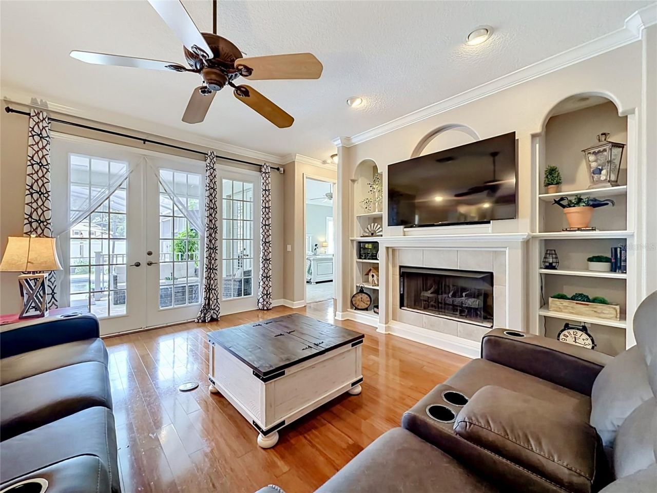 19512 Spring Oak Drive , Eustis, FL 32736 Photo