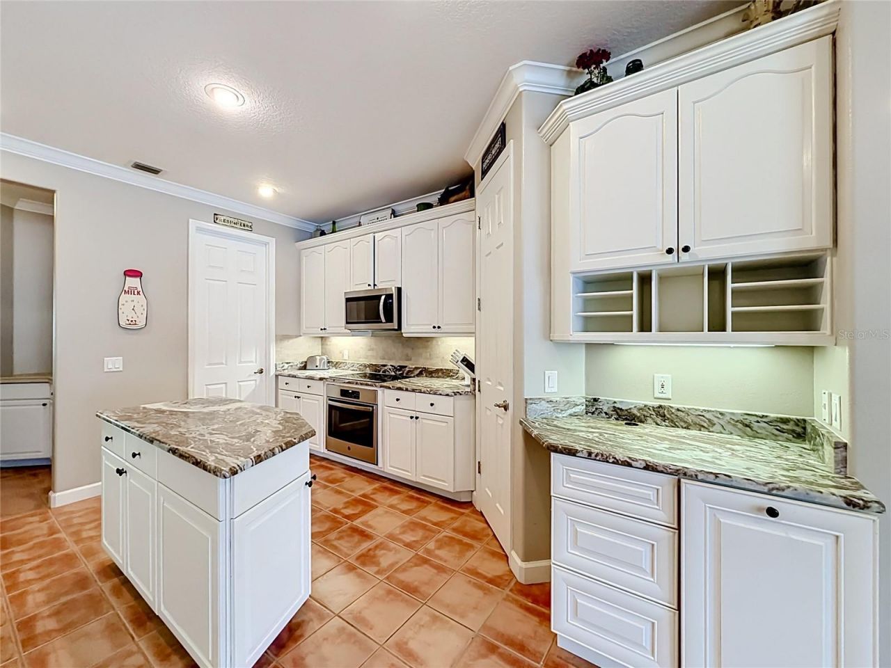 19512 Spring Oak Drive , Eustis, FL 32736 Photo