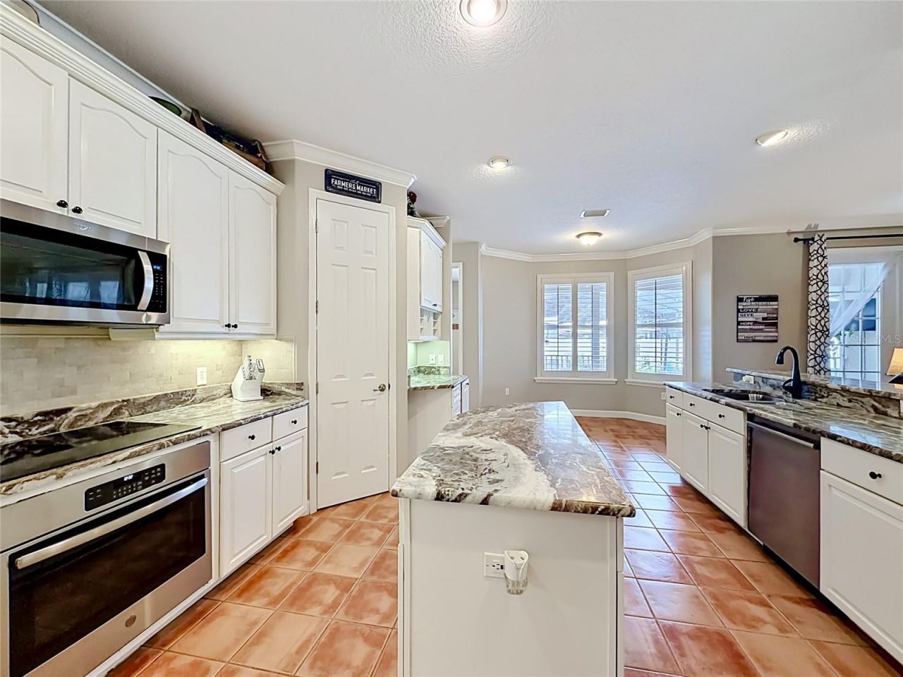 19512 Spring Oak Drive , Eustis, FL 32736 Photo