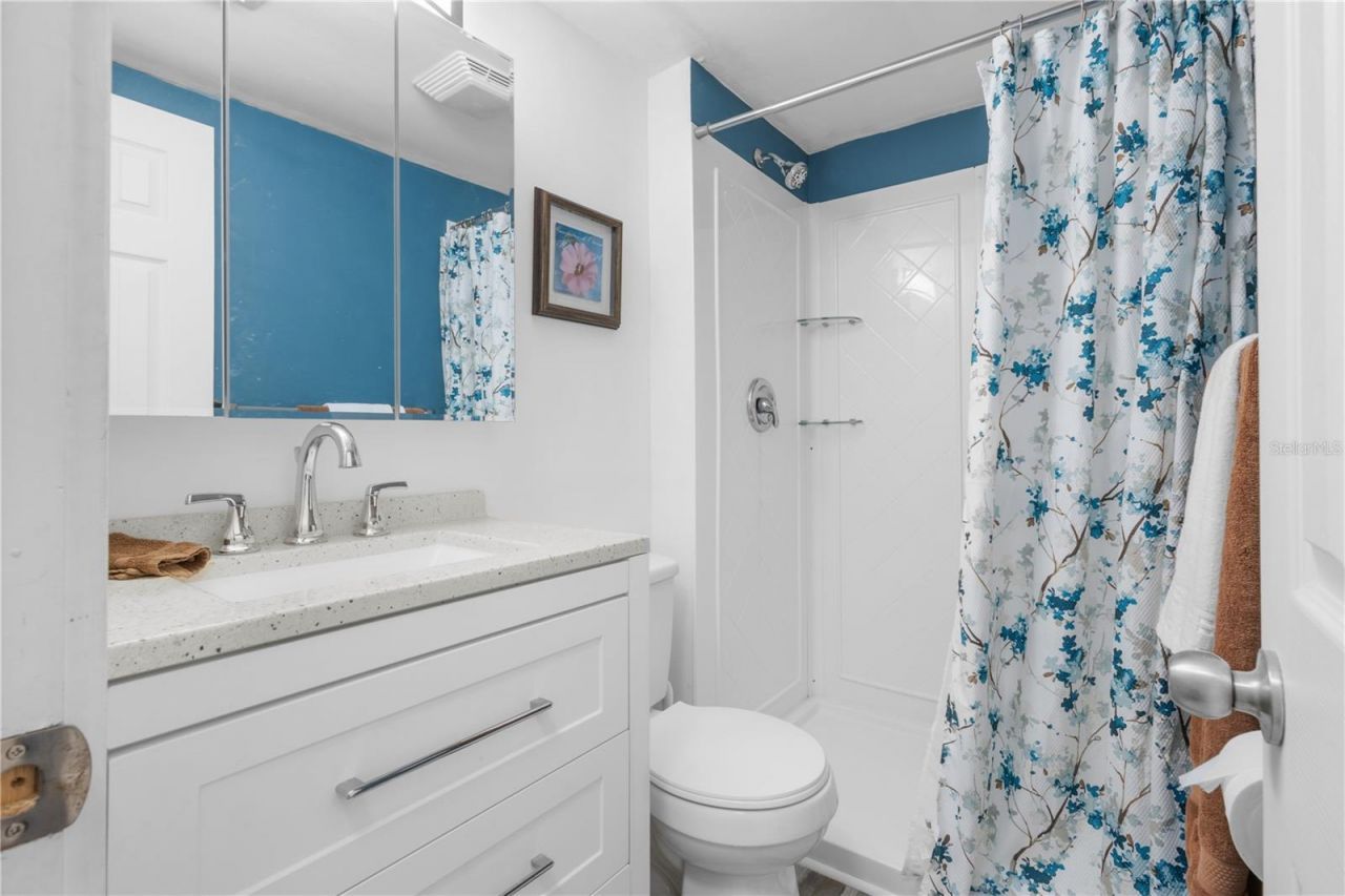 11828 NE 7th Avenue , Gainesville, FL 32641 Photo