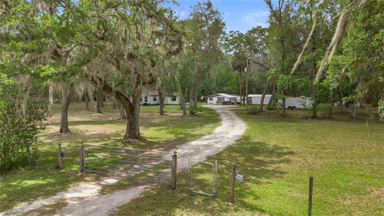 11828 NE 7th Avenue , Gainesville, FL 32641 Photo