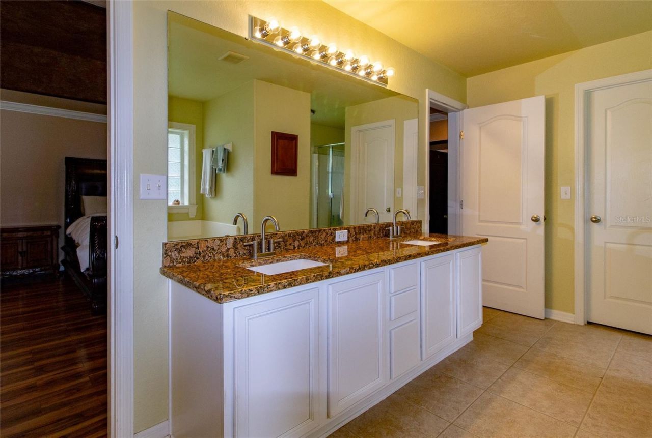 2602 Blackwater Oaks Lane , Mulberry, FL 33860 Photo