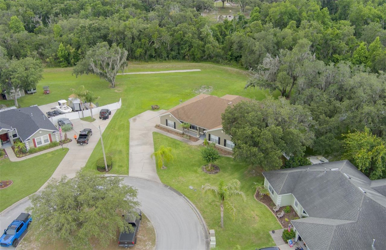2602 Blackwater Oaks Lane , Mulberry, FL 33860 Photo