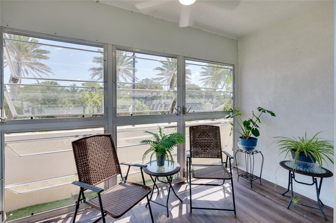 708 Tamiami Trail S, Unit 216, Venice, FL 34285 Photo