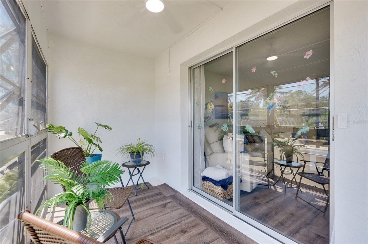 708 Tamiami Trail S, Unit 216, Venice, FL 34285 Photo