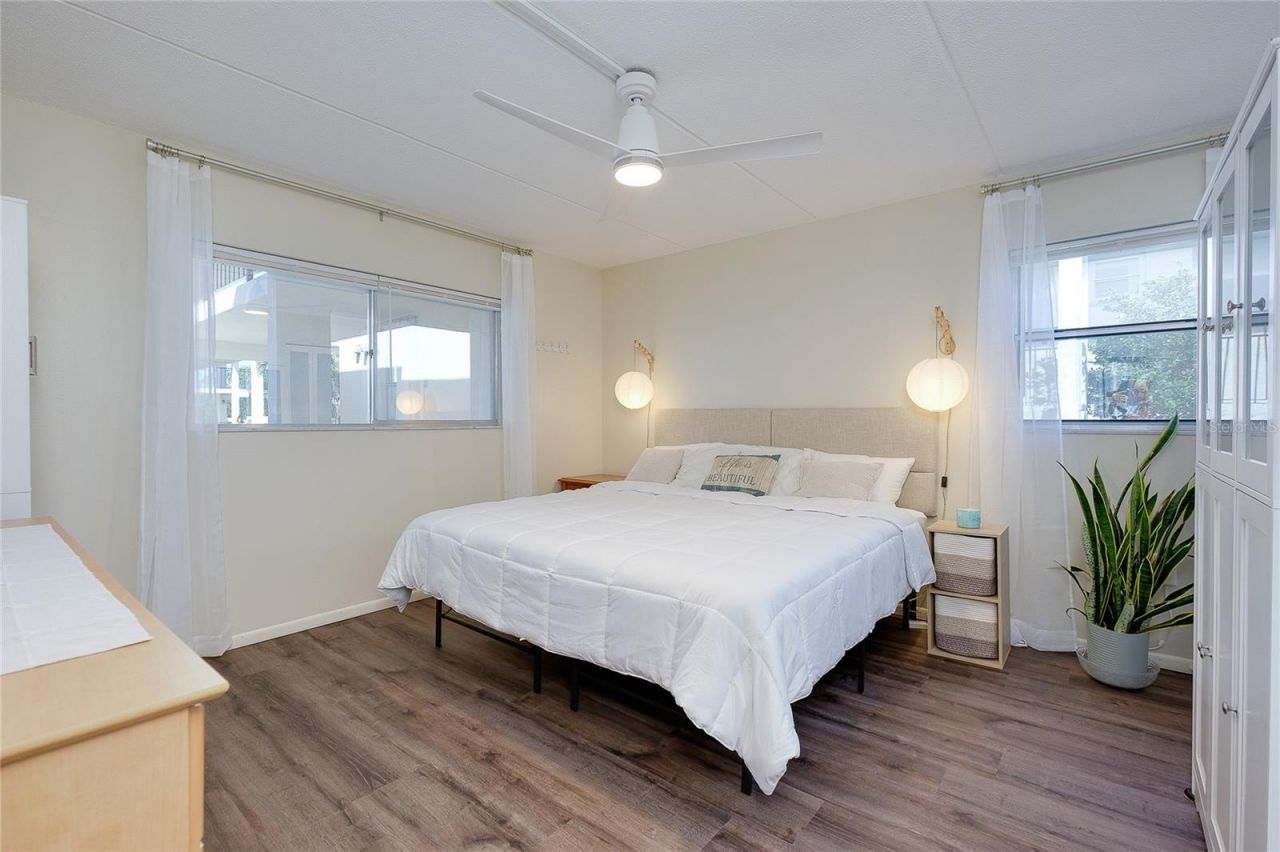 708 Tamiami Trail S, Unit 216, Venice, FL 34285 Photo