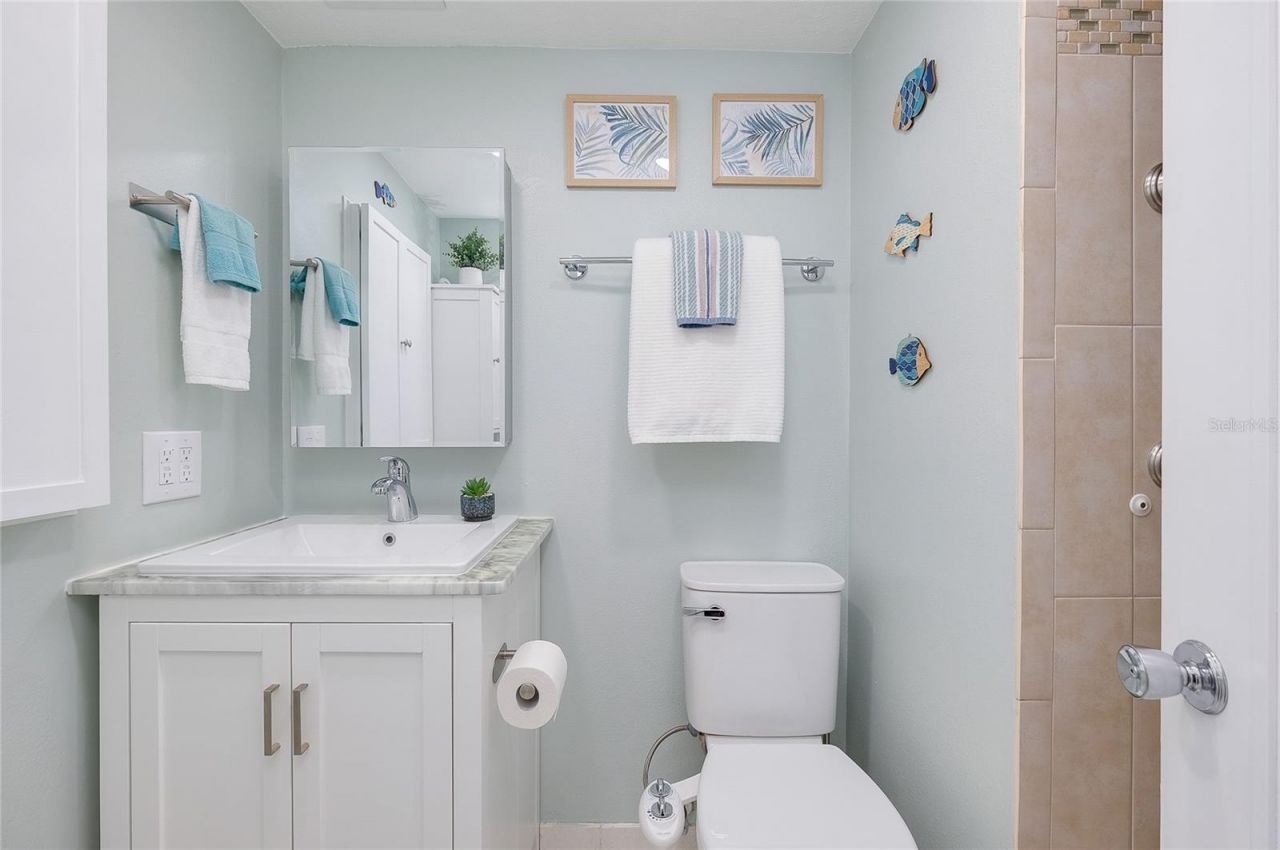 708 Tamiami Trail S, Unit 216, Venice, FL 34285 Photo
