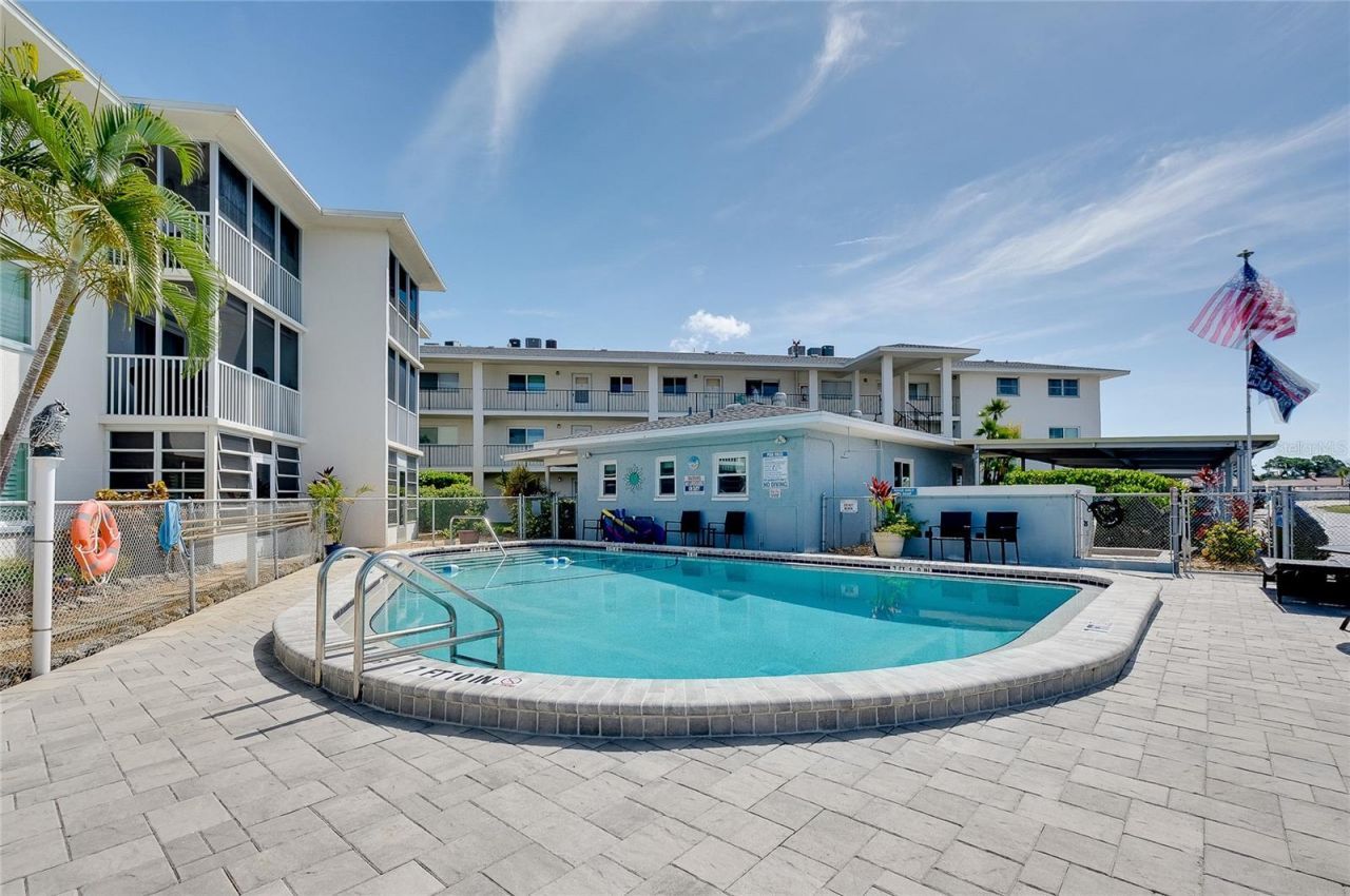 708 Tamiami Trail S, Unit 216, Venice, FL 34285 Photo