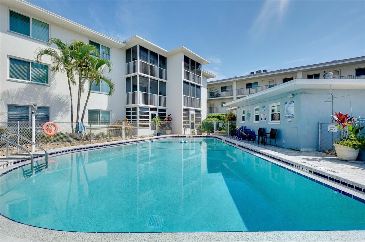 708 Tamiami Trail S, Unit 216, Venice, FL 34285 Photo