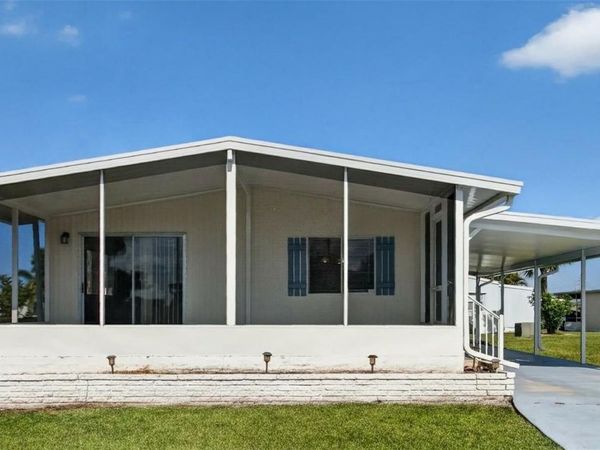498 LONGWOOD DRIVE, VENICE, FL 34285
