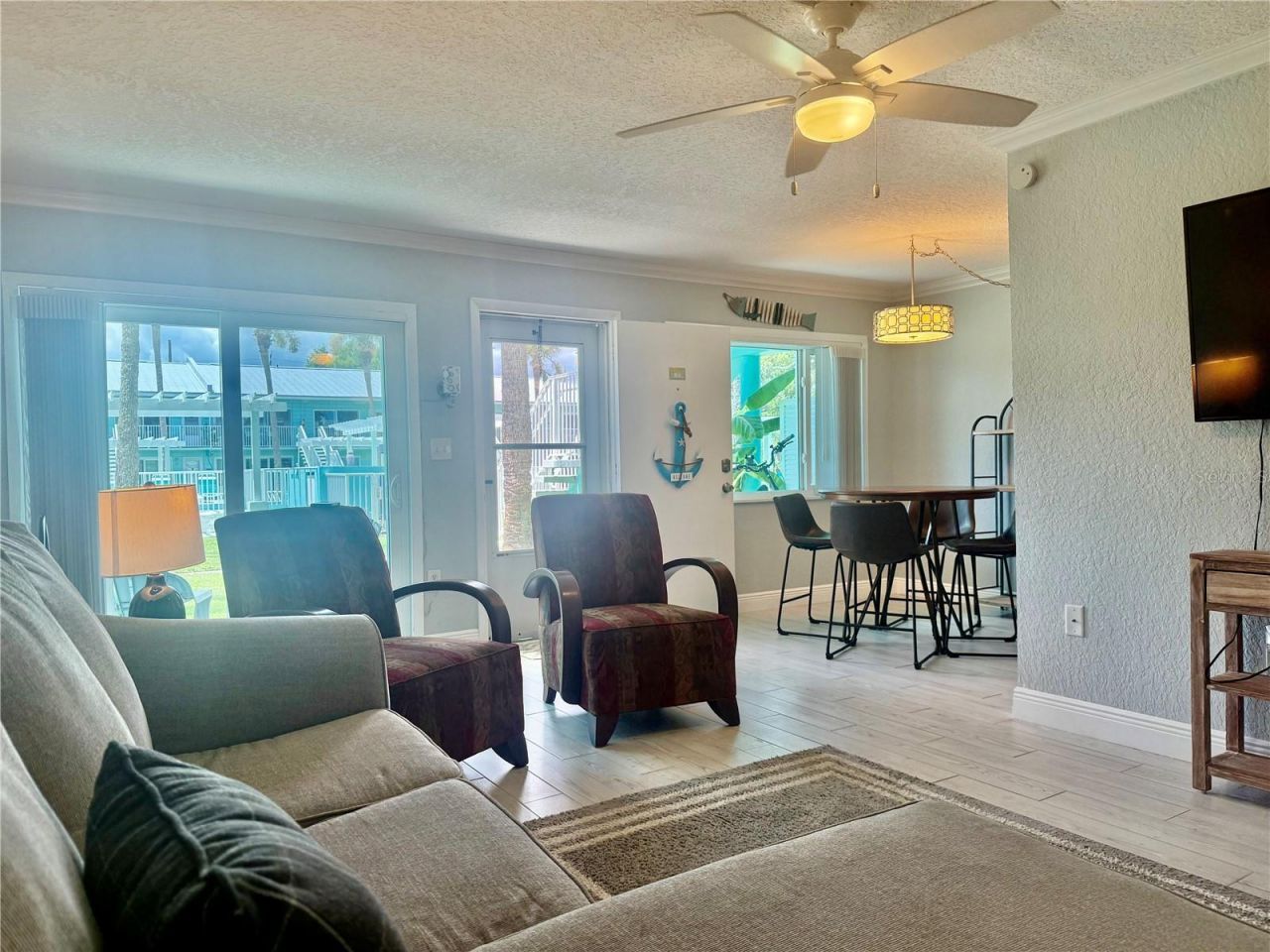 541 S Peninsula Avenue, Unit B06, New Smyrna Beach, FL 32169 Photo