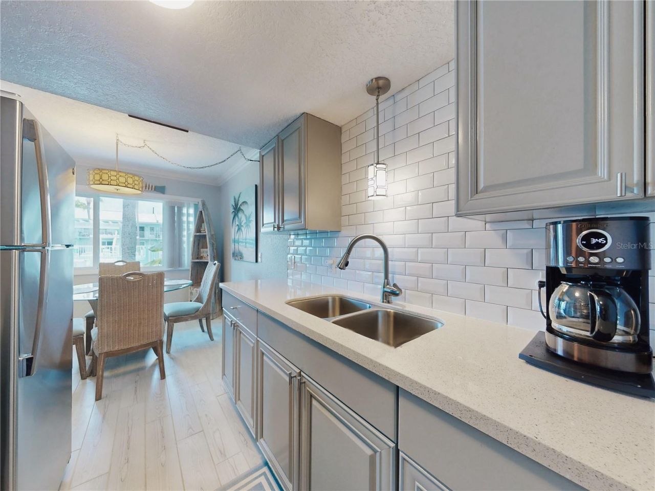 541 S Peninsula Avenue, Unit B06, New Smyrna Beach, FL 32169 Photo