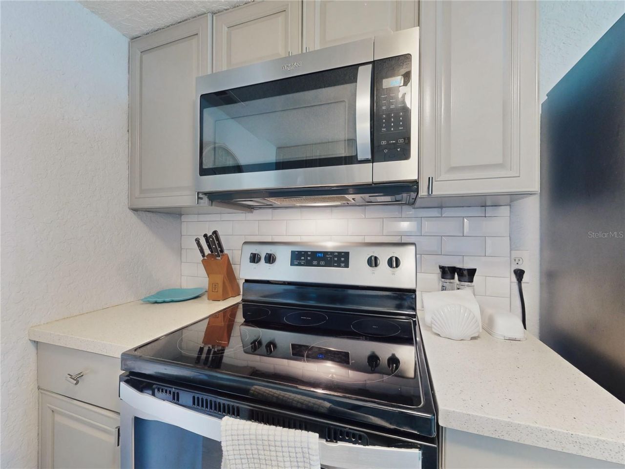 541 S Peninsula Avenue, Unit B06, New Smyrna Beach, FL 32169 Photo