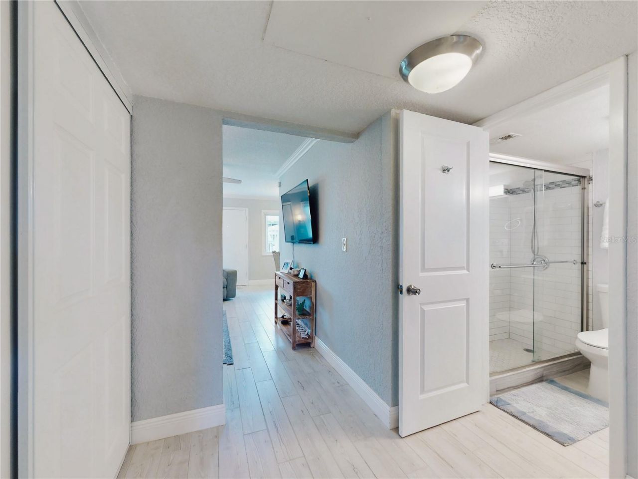 541 S Peninsula Avenue, Unit B06, New Smyrna Beach, FL 32169 Photo