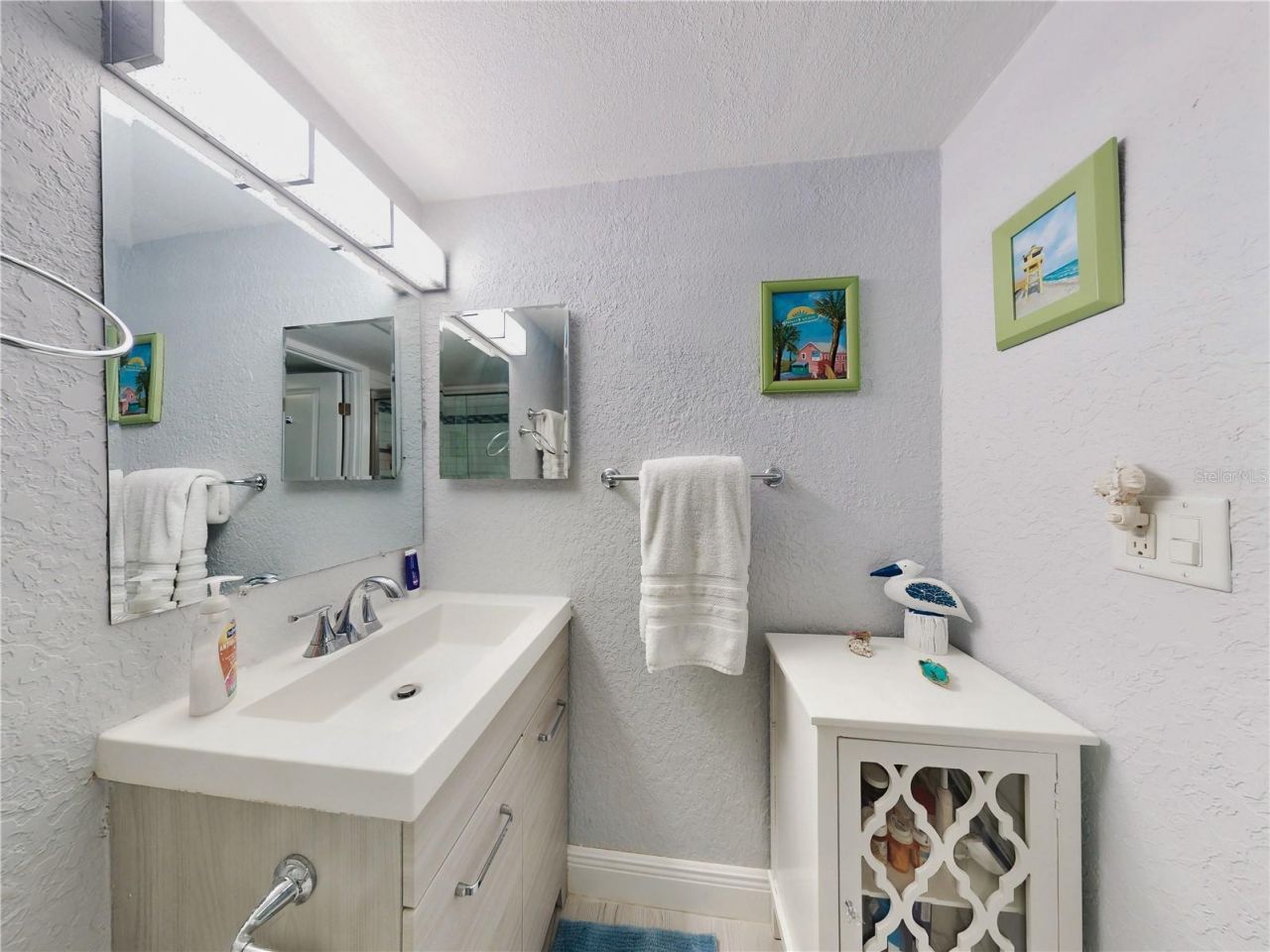 541 S Peninsula Avenue, Unit B06, New Smyrna Beach, FL 32169 Photo