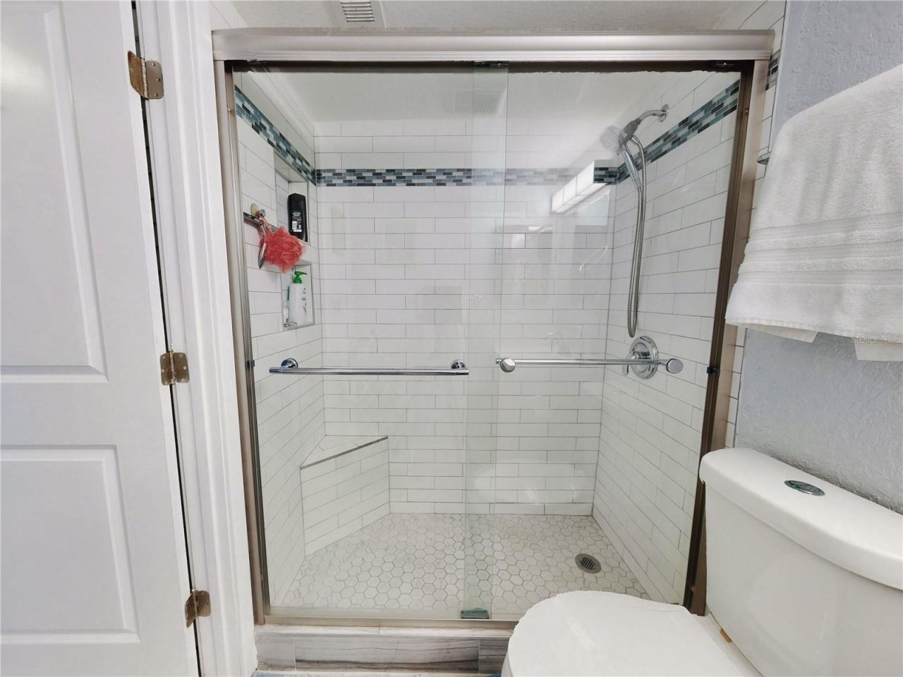 541 S Peninsula Avenue, Unit B06, New Smyrna Beach, FL 32169 Photo