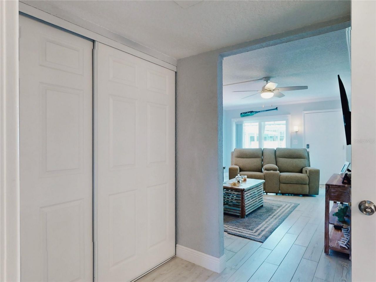 541 S Peninsula Avenue, Unit B06, New Smyrna Beach, FL 32169 Photo