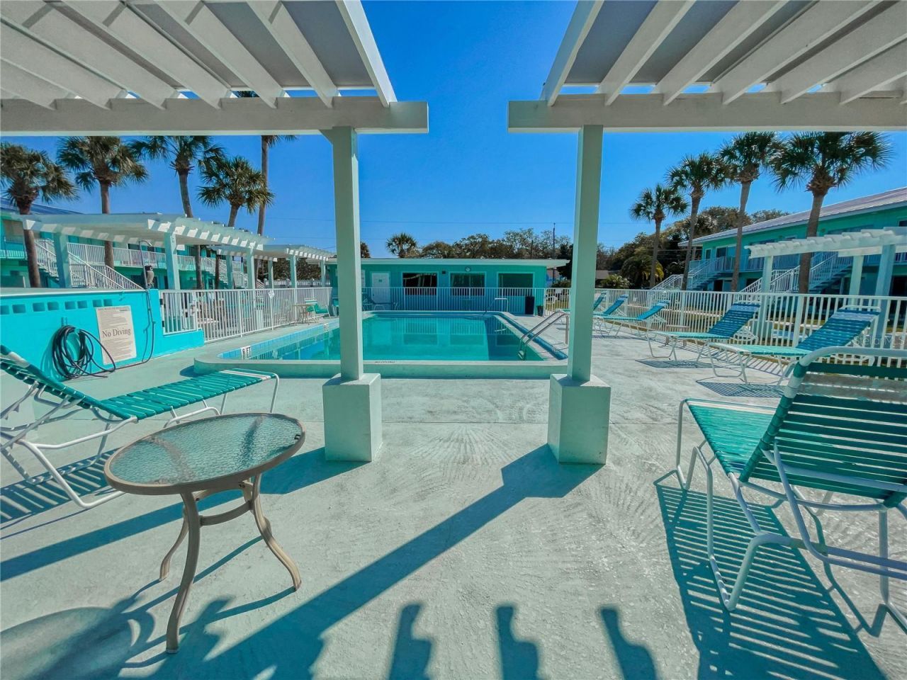 541 S Peninsula Avenue, Unit B06, New Smyrna Beach, FL 32169 Photo