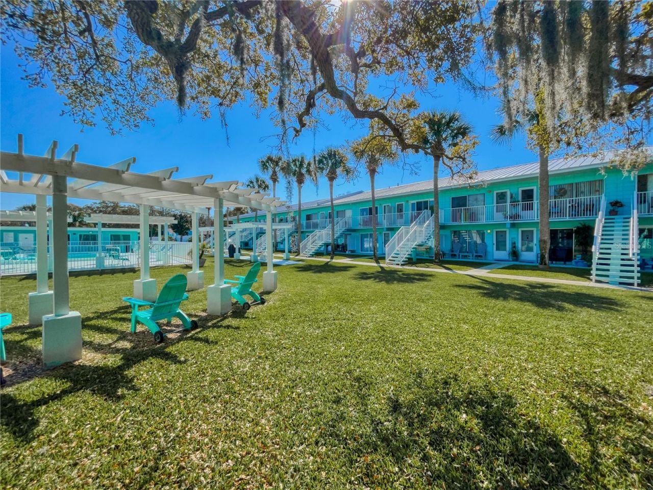 541 S Peninsula Avenue, Unit B06, New Smyrna Beach, FL 32169 Photo