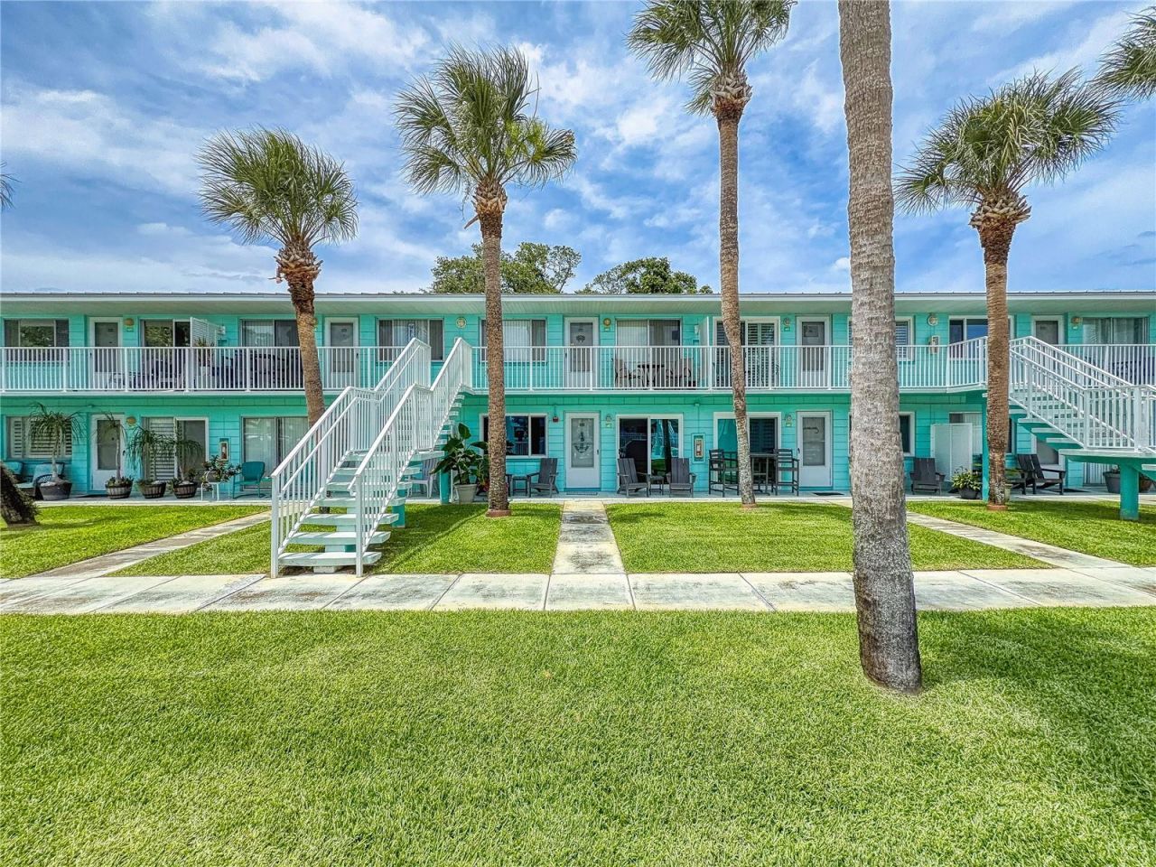 541 S Peninsula Avenue, Unit B06, New Smyrna Beach, FL 32169 Photo
