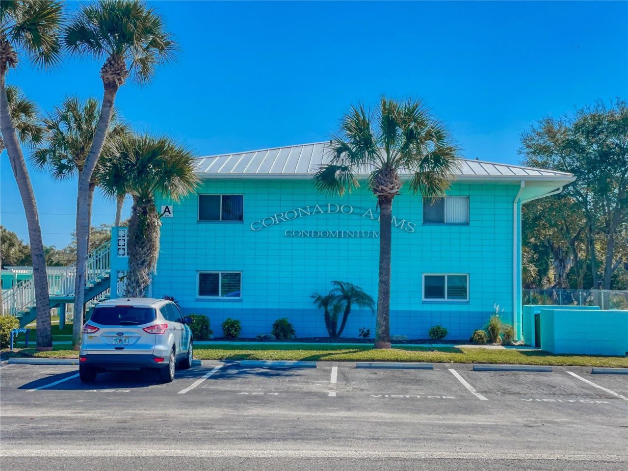 541 S Peninsula Avenue, Unit B06, New Smyrna Beach, FL 32169 Photo