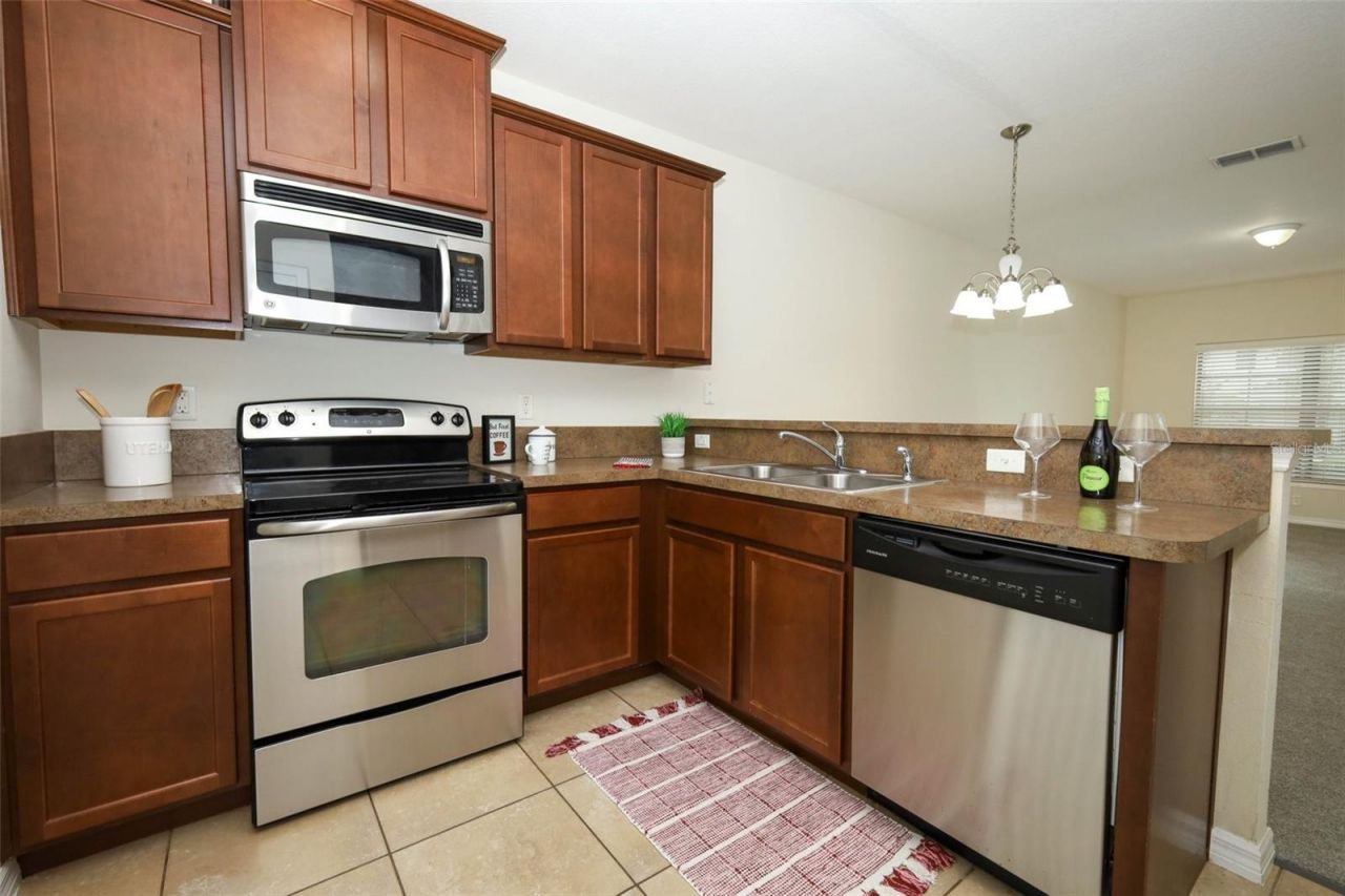 5221 Windsor Lake Circle , Sanford, FL 32773 Photo