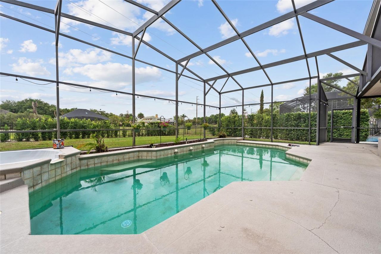 8612 Oldbridge Lane, Orlando, FL 32819 Photo