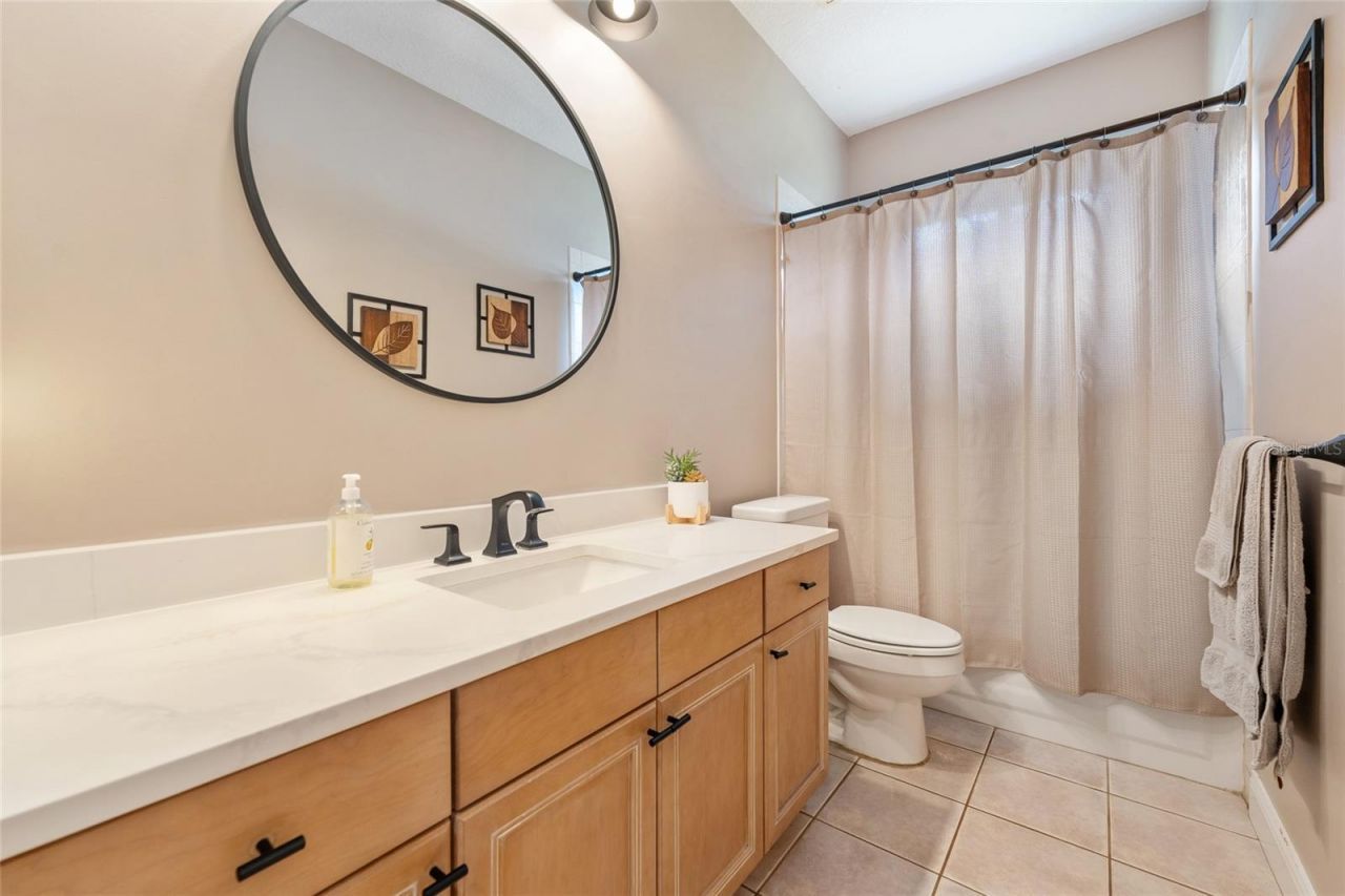 8612 Oldbridge Lane, Orlando, FL 32819 Photo