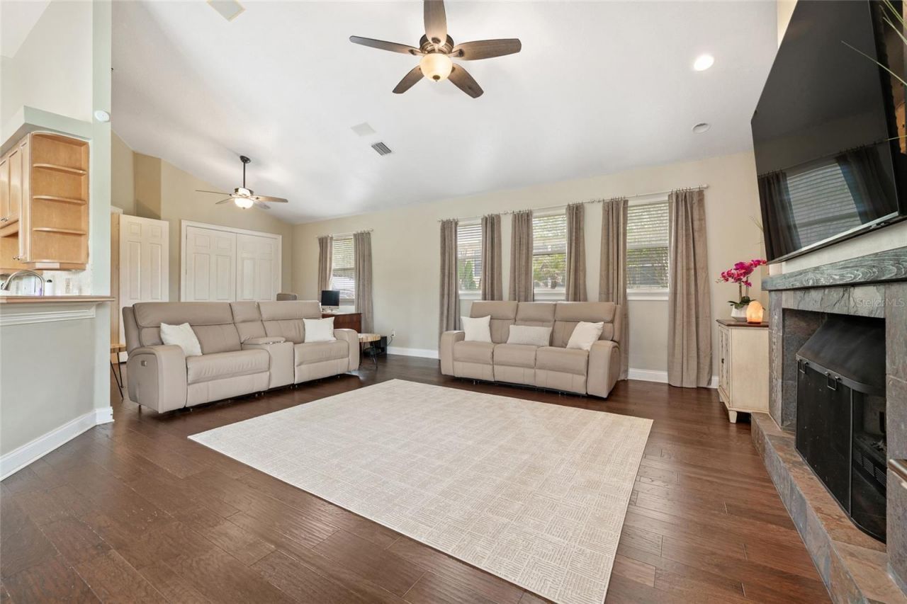 8612 Oldbridge Lane, Orlando, FL 32819 Photo
