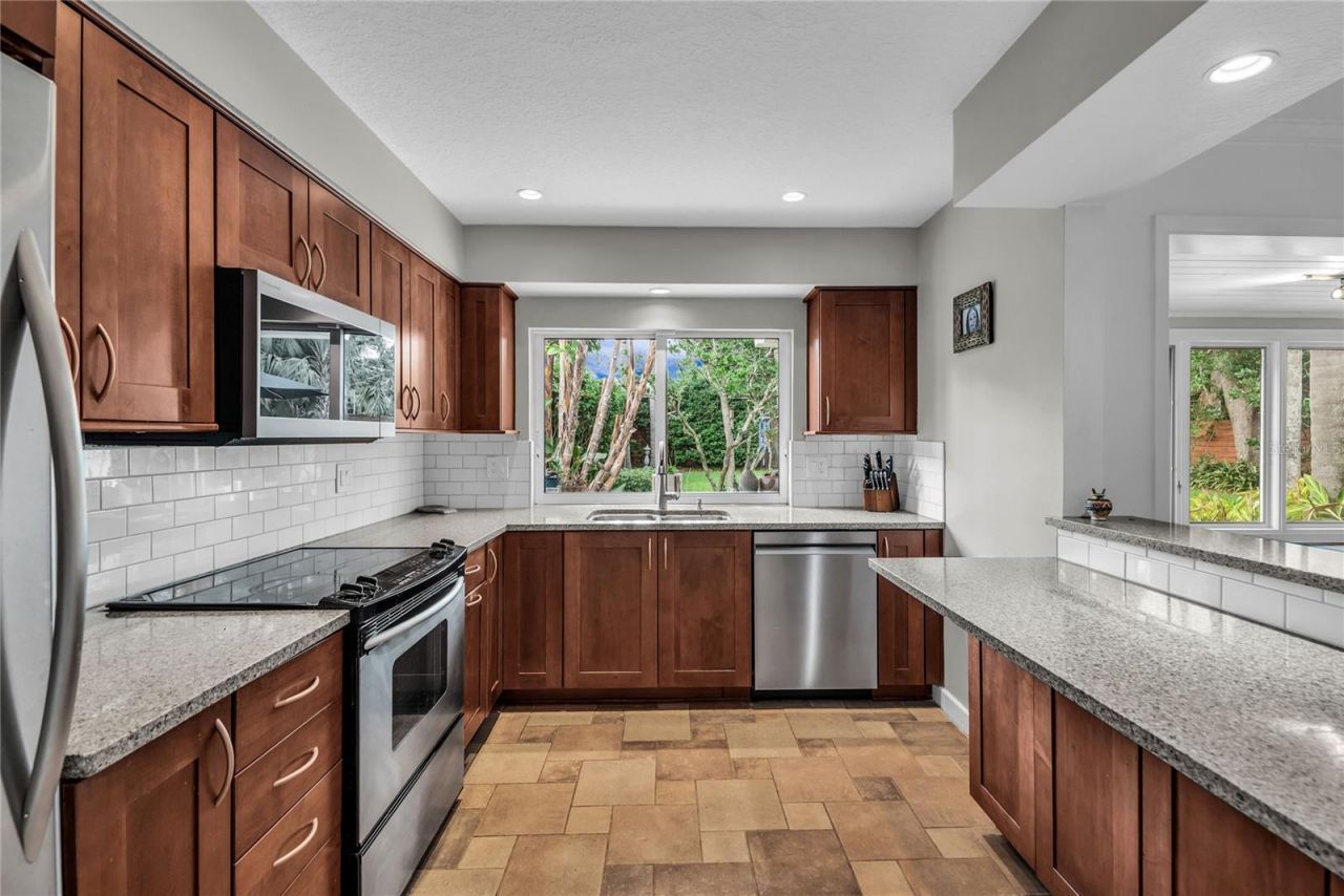 303 E Jersey Street, Orlando, FL 32806 Photo