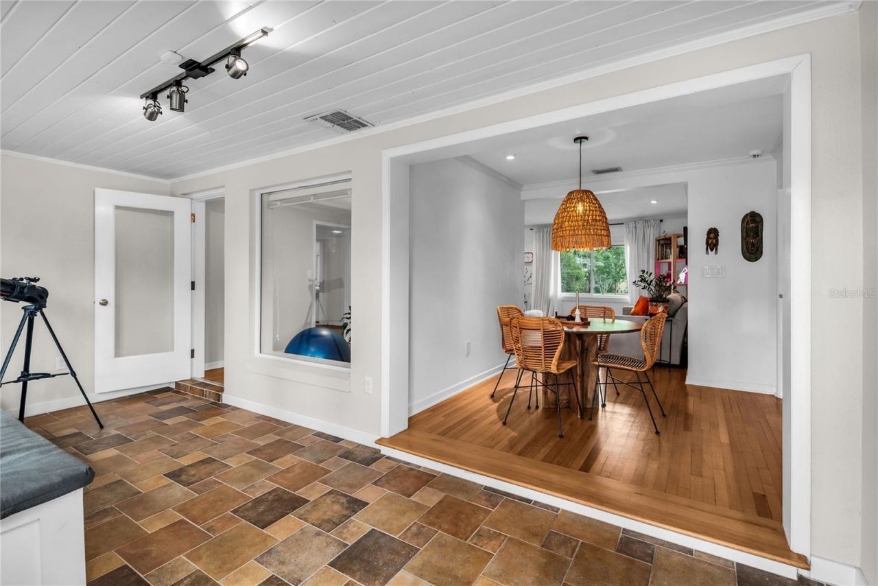 303 E Jersey Street, Orlando, FL 32806 Photo