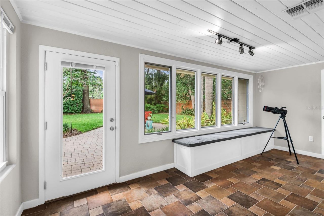 303 E Jersey Street, Orlando, FL 32806 Photo