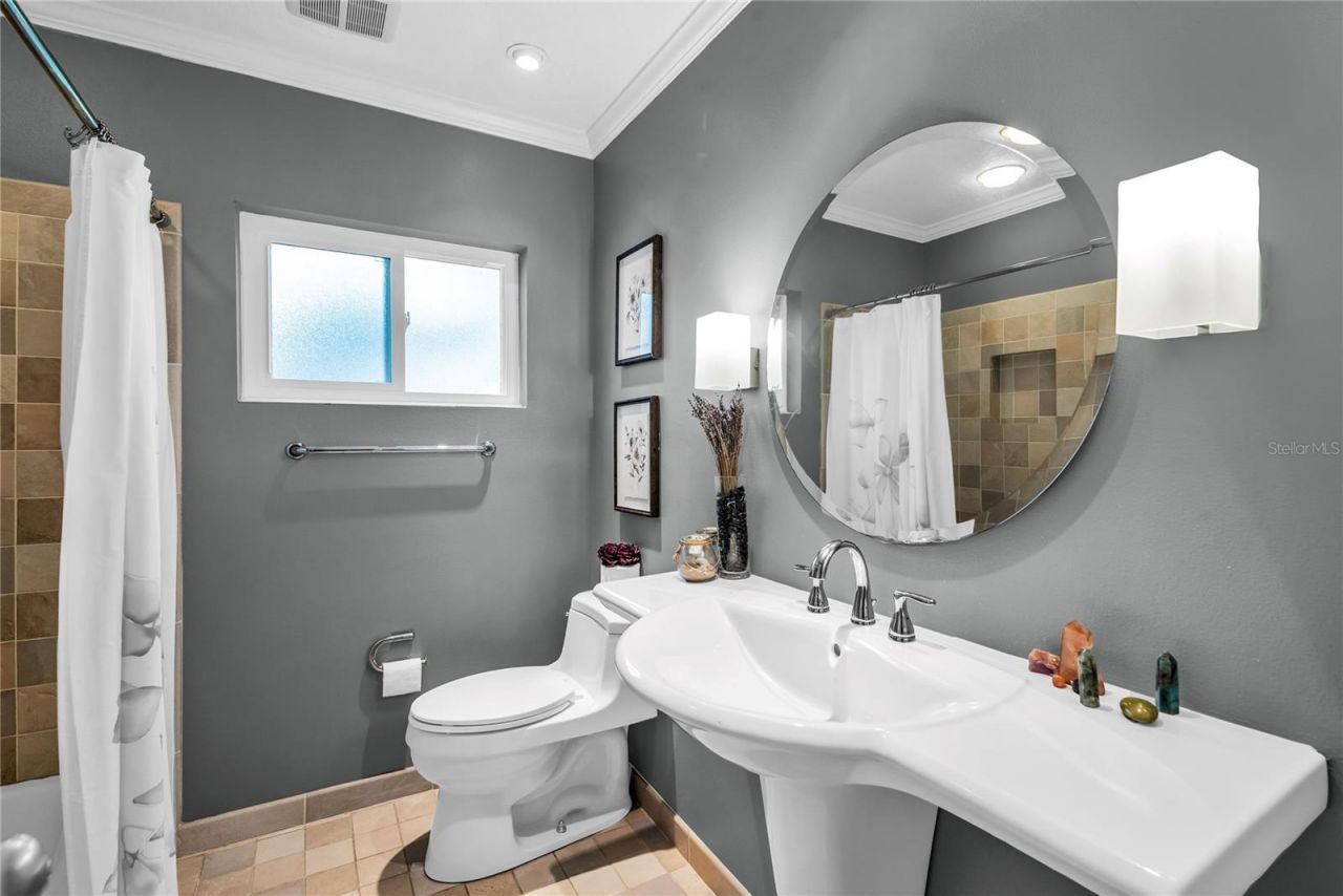 303 E Jersey Street, Orlando, FL 32806 Photo