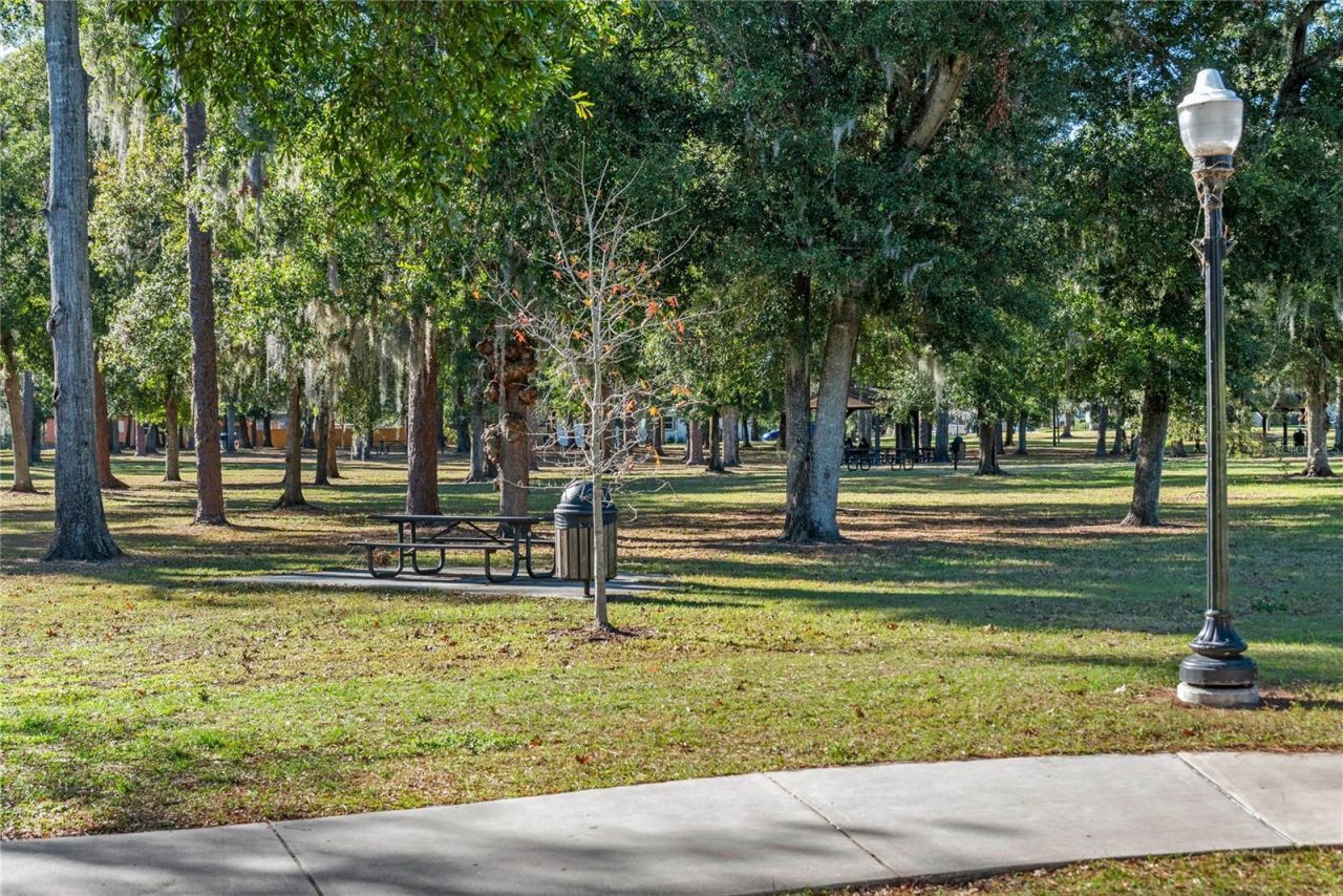 303 E Jersey Street, Orlando, FL 32806 Photo