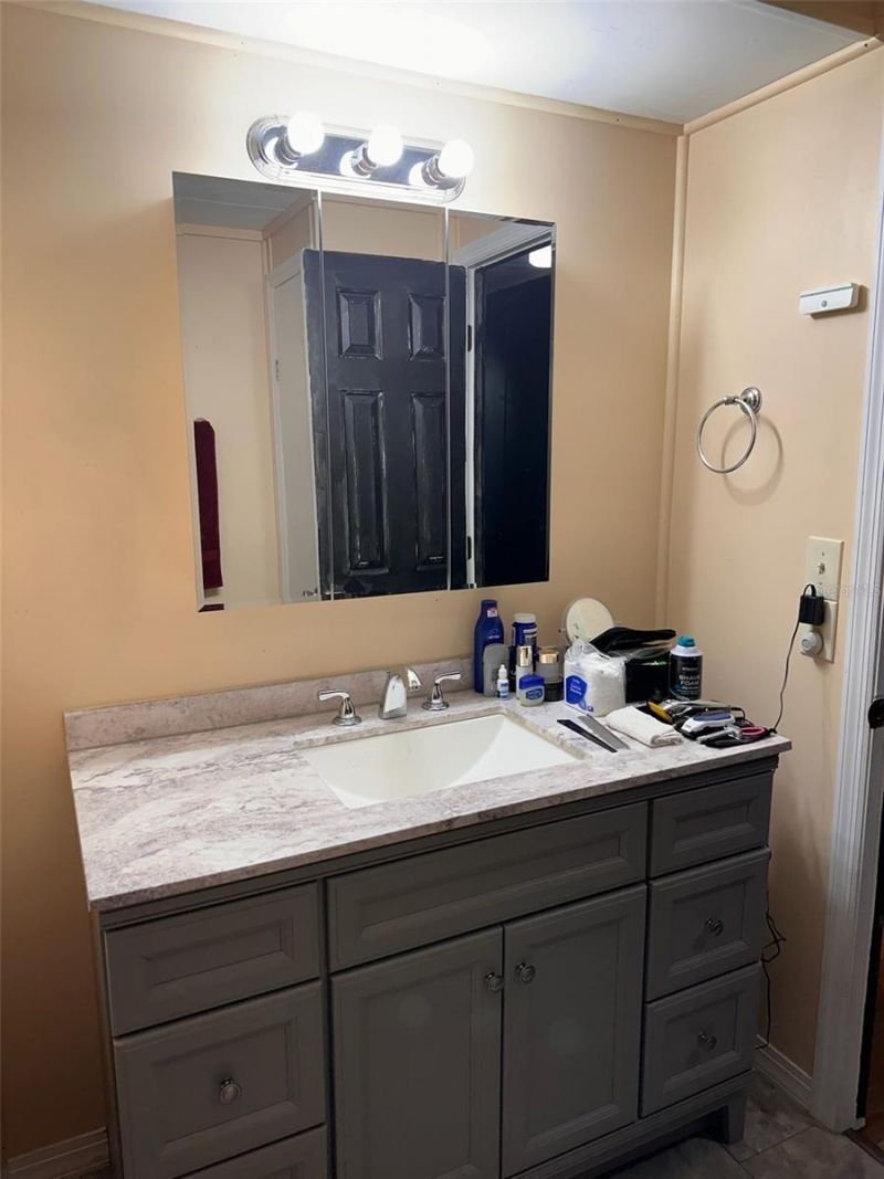 7388 SE Swan Avenue , Hobe Sound, FL 33455 Photo