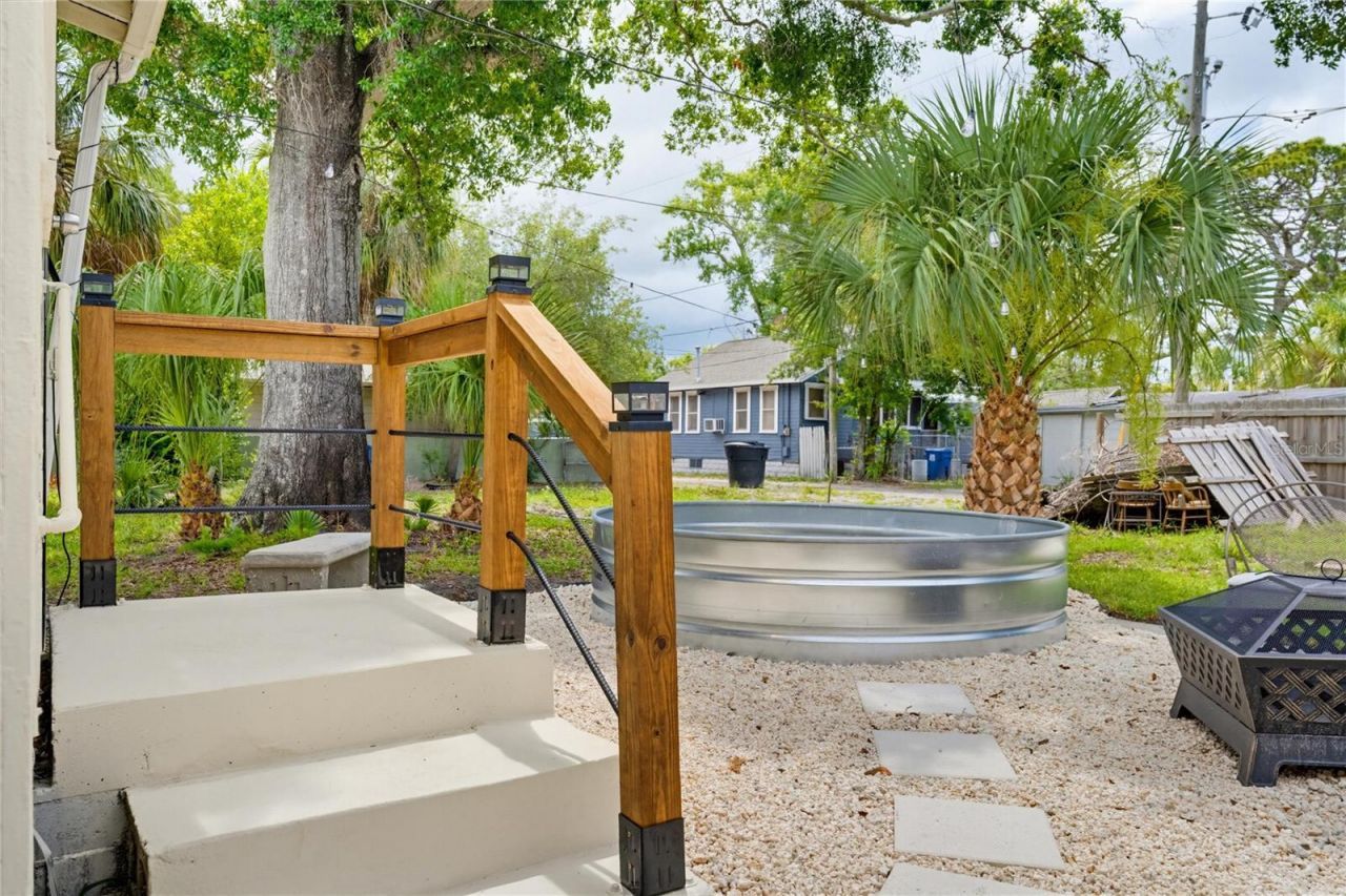 2418 2nd Avenue S, Saint Petersburg, FL 33712 Photo