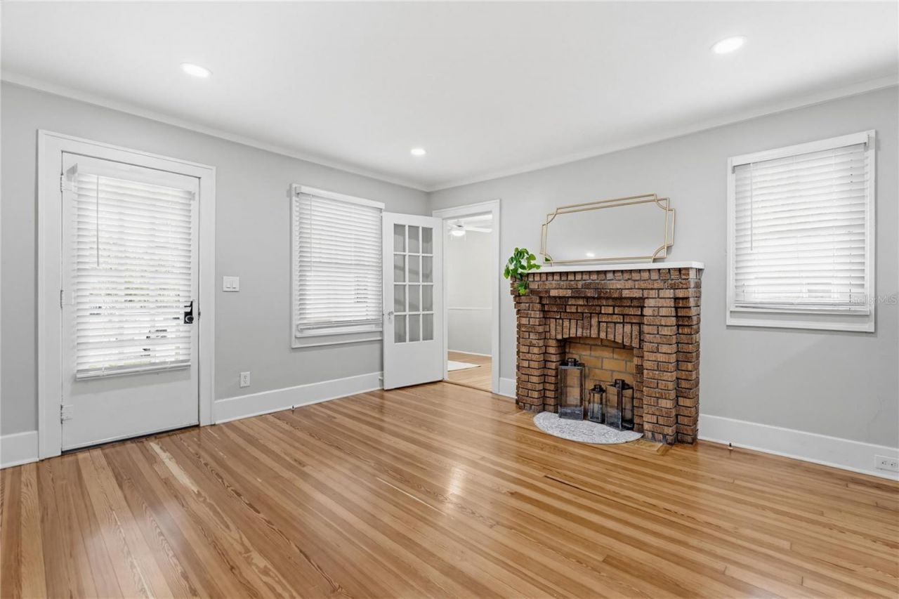 2418 2nd Avenue S, Saint Petersburg, FL 33712 Photo
