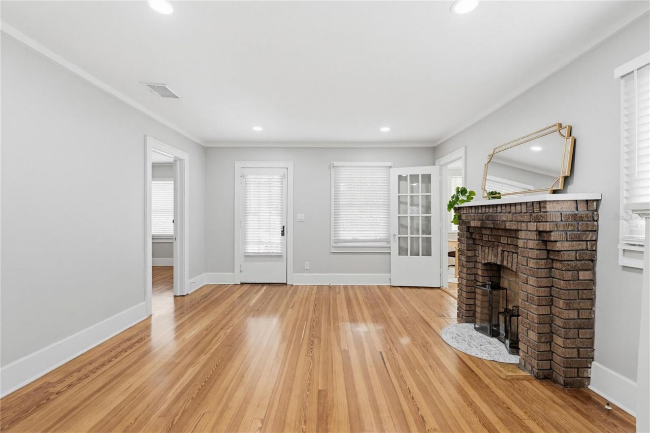 2418 2nd Avenue S, Saint Petersburg, FL 33712 Photo