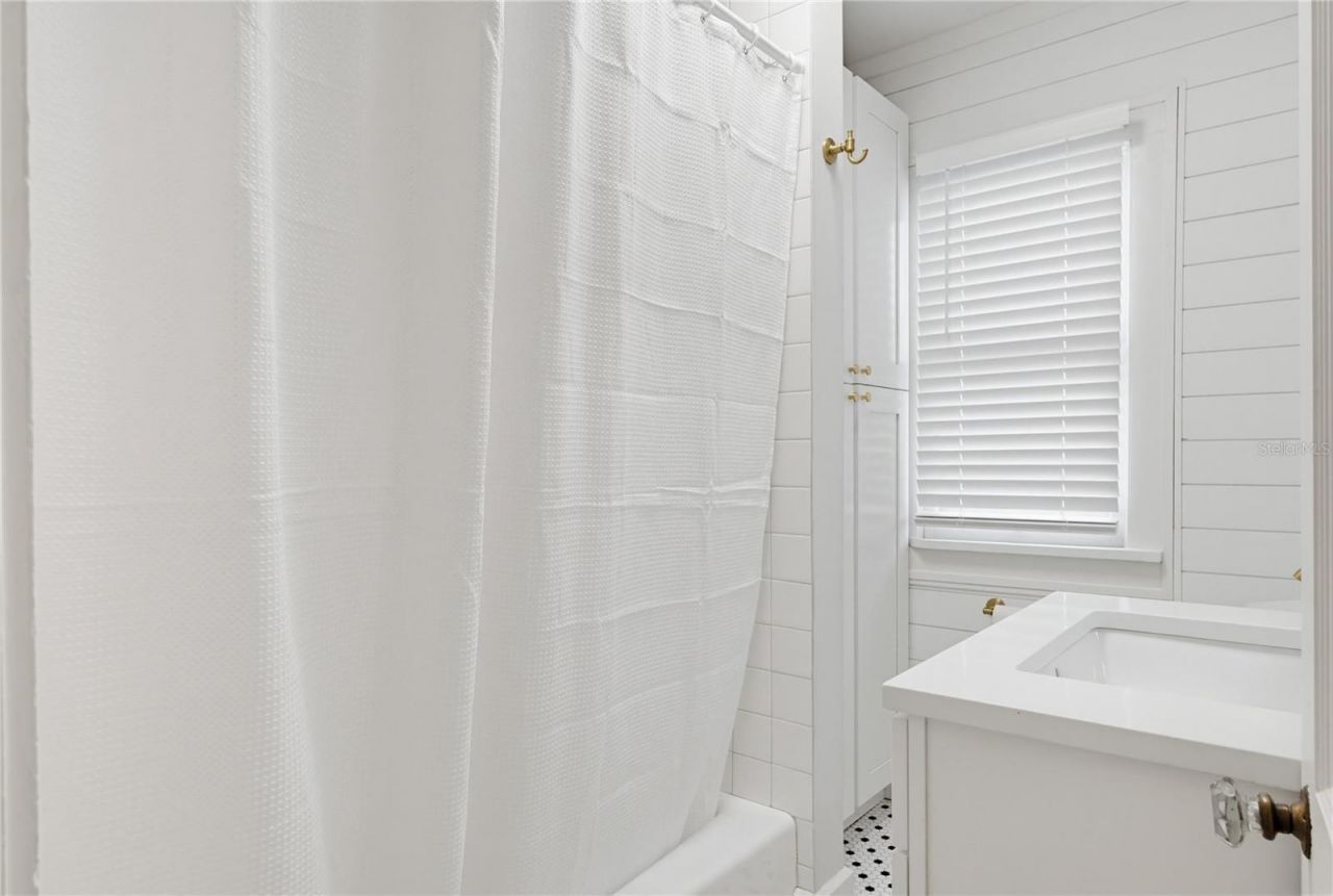 2418 2nd Avenue S, Saint Petersburg, FL 33712 Photo